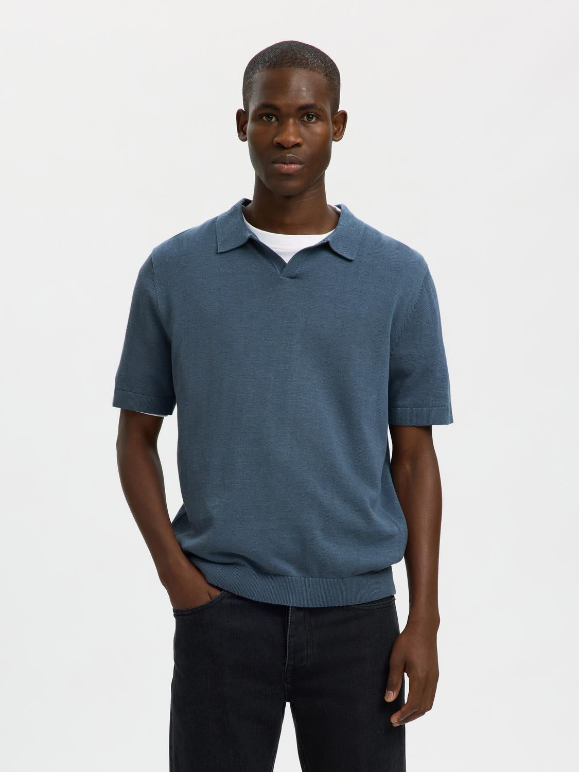 model_shot-front